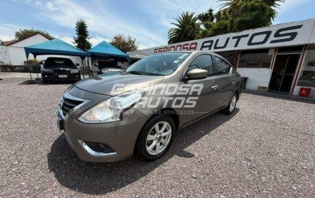 Nissan Versa  '2019