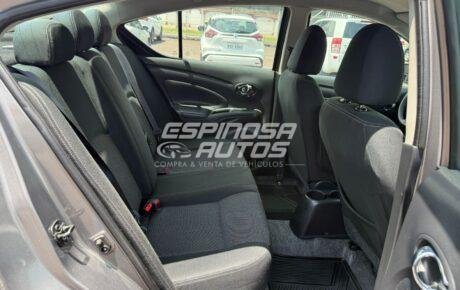 Nissan Versa  '2019